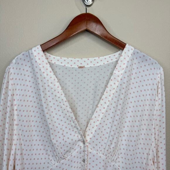 FREE PEOPLE Love Street Pink Ivory Polka Dot Long Sleeve Top Size L - Picture 4 of 15